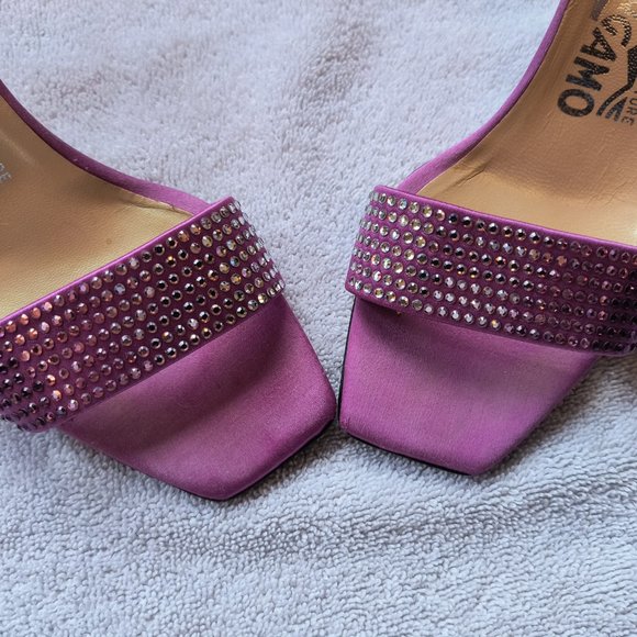 Salvatore Ferragamo pink Satin & Swarovski Crystal Ombre slingback heels - Picture 3 of 8